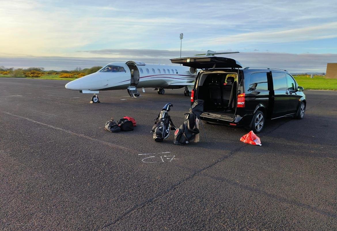 Airport taxi